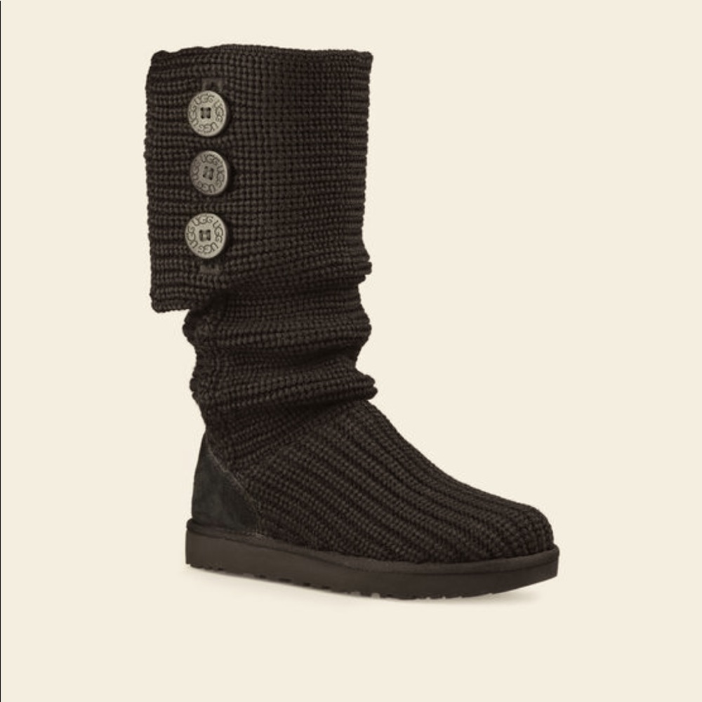 BROWN CLASSIC CARDY BOOT UGG size 7